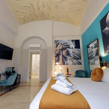 Charming Navona 4*