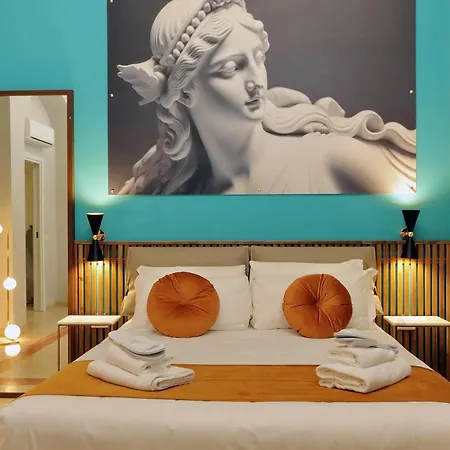 Charming Navona 4*
