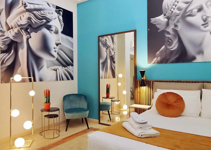 Charming Navona 4*
